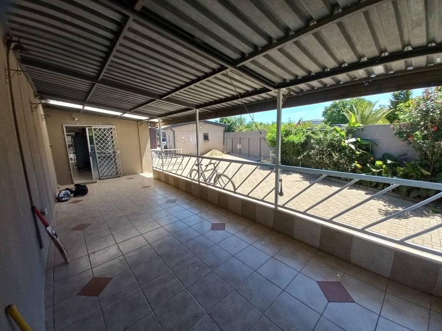 7 Bedroom Property for Sale in Ladybrand Free State